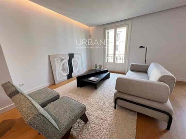 2 bedrooms apartment for sale in Barcelona, Spain