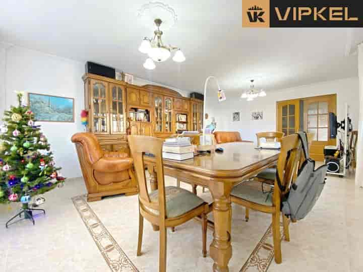 6 bedrooms house for sale in Corunna, Spain