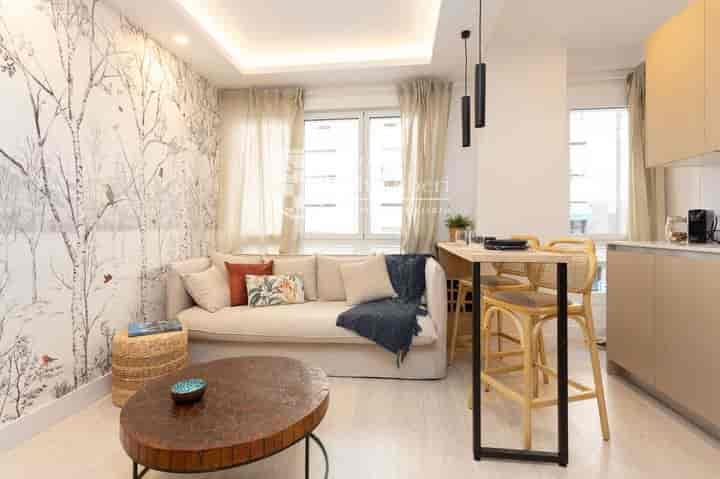 Apartment for rent in Chamberi, Spain