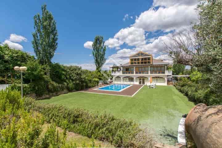 6 bedrooms house for sale in Madrid, Spain