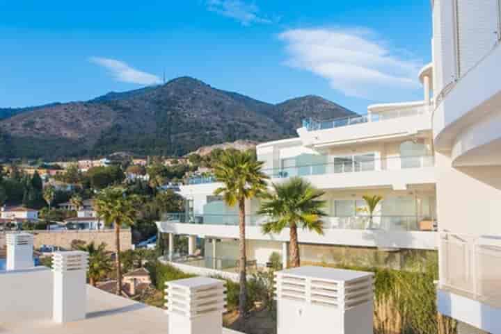 3 bedrooms apartment for sale in Benalmadena Costa, Spain