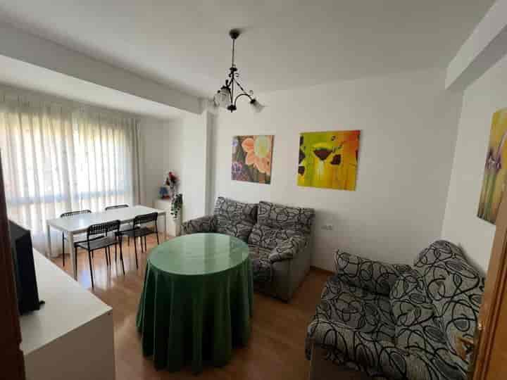 4 bedrooms apartment for rent in Granada, Spain