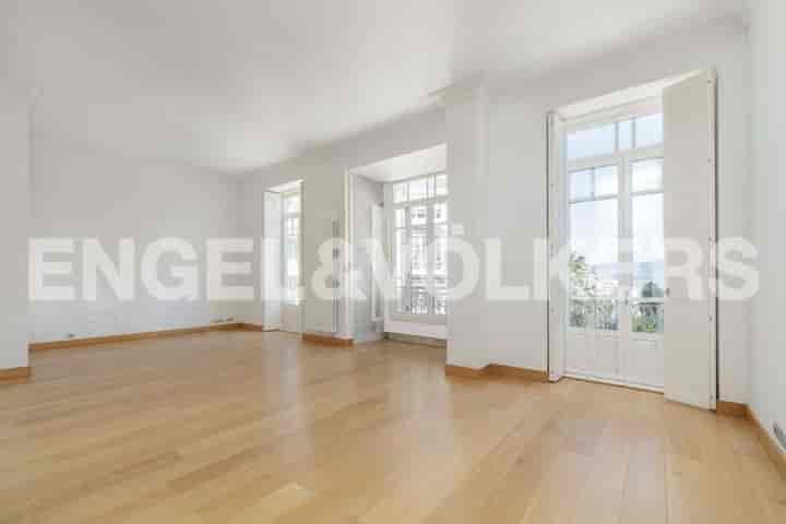 3 bedrooms apartment for rent in Vigo, Spain