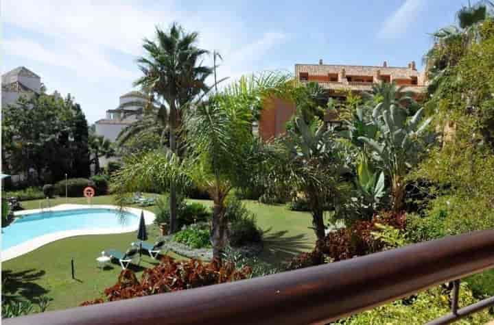 3 bedrooms apartment for rent in Las Chapas-Alicate Playa, Spain