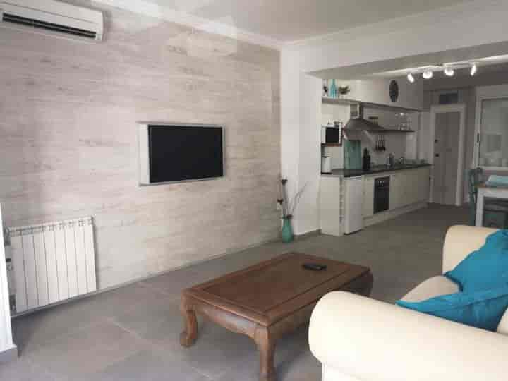 3 bedrooms apartment for rent in Oliva pueblo, Spain