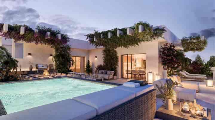 2 bedrooms apartment for sale in Estepona, Spain