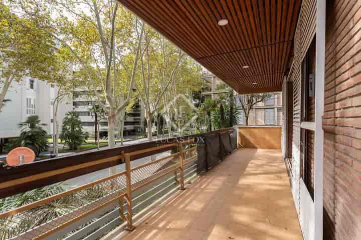 3 bedrooms apartment for rent in Barcelona, Spain