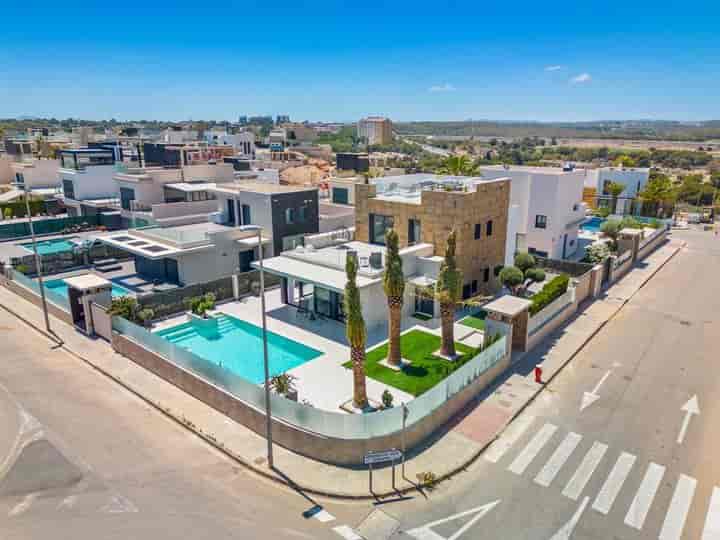 4 bedrooms house for sale in Orihuela Costa, Spain