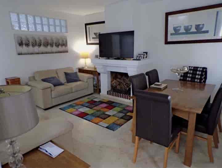 3 bedrooms apartment for sale in La Duquesa, Spain