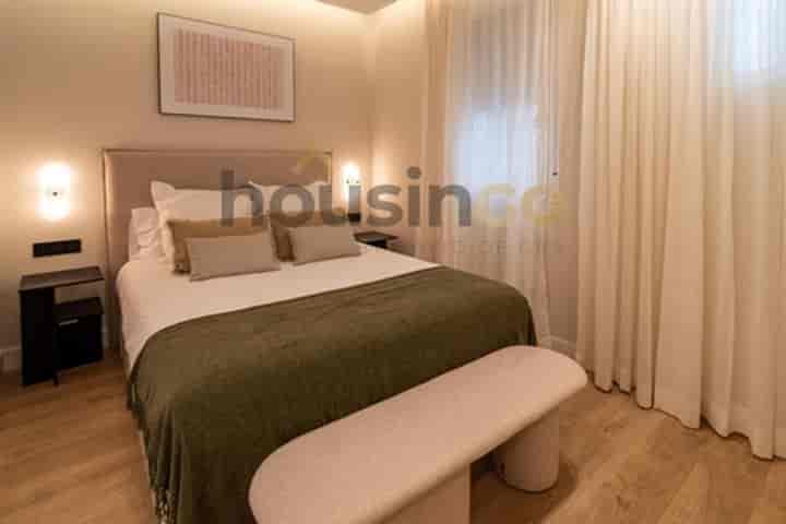 2 bedrooms apartment for sale in Madrid, Spain