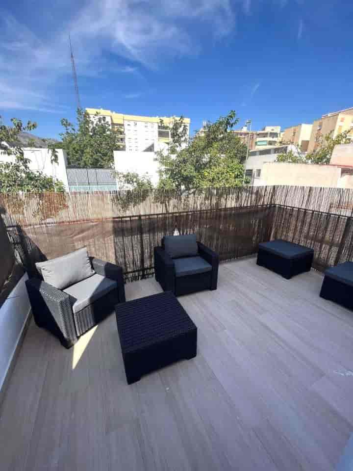 2 bedrooms apartment for rent in Centro, Spain