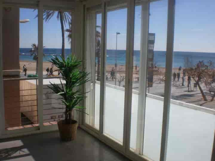 2 bedrooms apartment for rent in Ciutat Vella, Spain