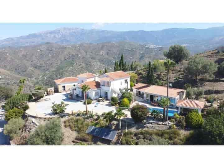 4 bedrooms house for sale in Sayalonga, Spain