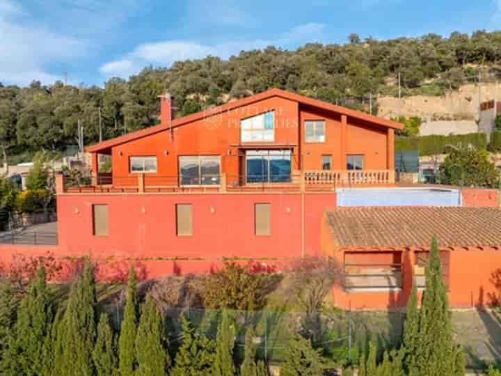 4 bedrooms house for sale in Palafolls, Spain