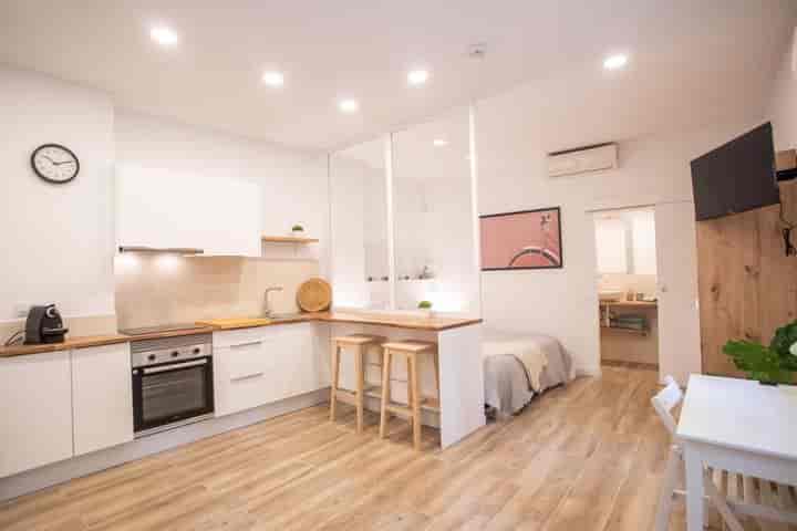 Apartment for rent in Sants-Montjuic, Spain