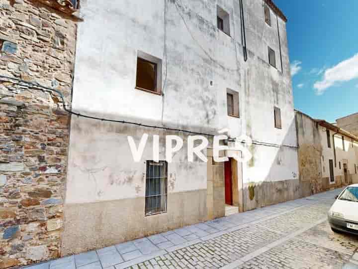 10 bedrooms house for sale in Caceres‎, Spain