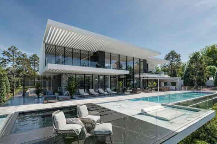 4 bedrooms house for sale in Benahavis, Spain