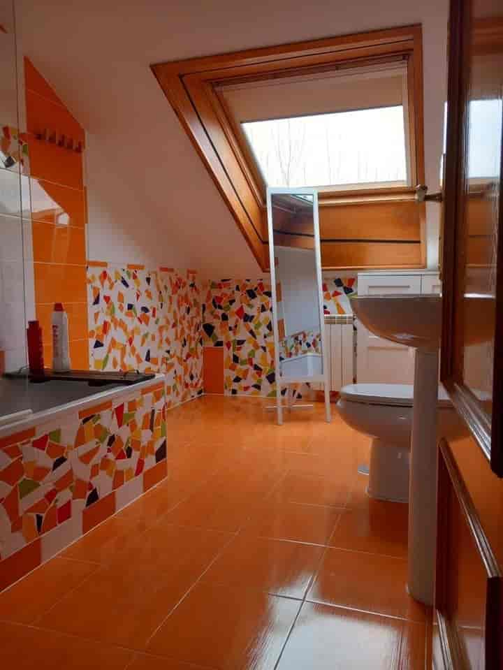 2 bedrooms house for sale in Madrid, Spain