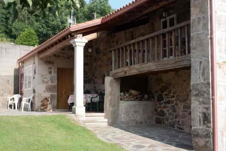 5 bedrooms house for sale in A Estrada, Spain