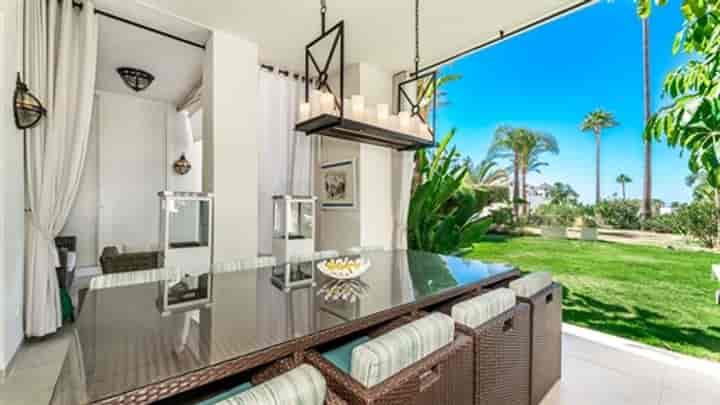 5 bedrooms apartment for sale in Benahavis, Spain