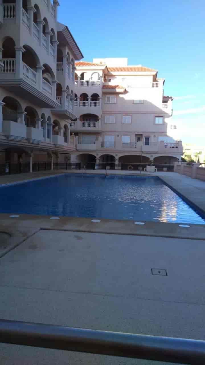 2 bedrooms apartment for rent in Almerimar, Spain