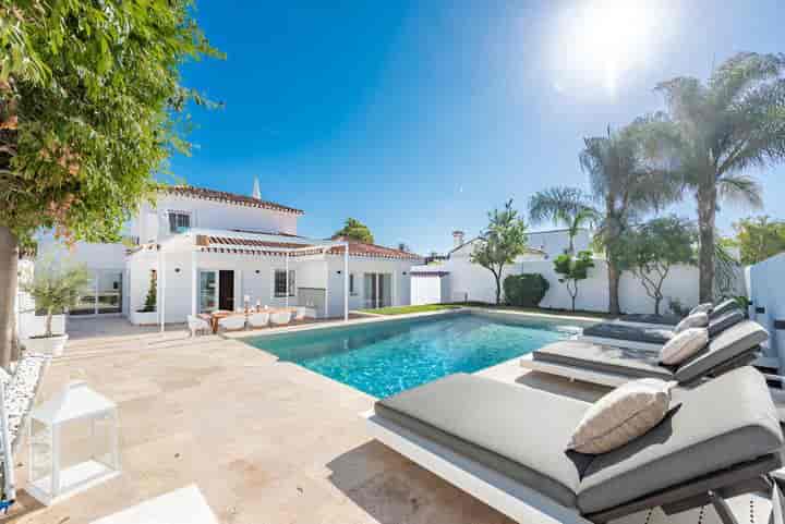 4 bedrooms house for sale in Nueva Andalucia, Spain