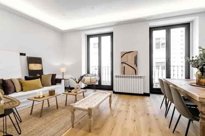 2 bedrooms apartment for sale in Centro, Spain