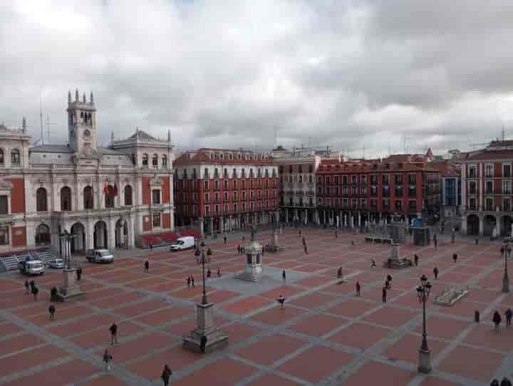 3 bedrooms apartment for sale in Valladolid, Spain