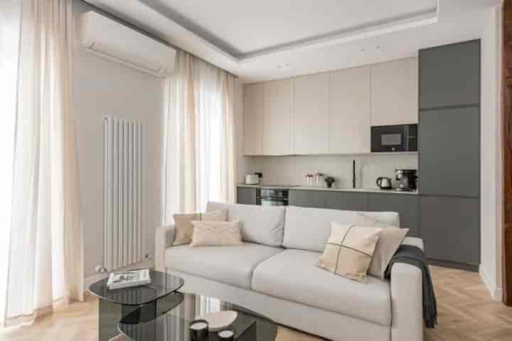 3 bedrooms apartment for sale in Madrid, Spain