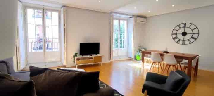 2 bedrooms apartment for sale in Centro, Spain