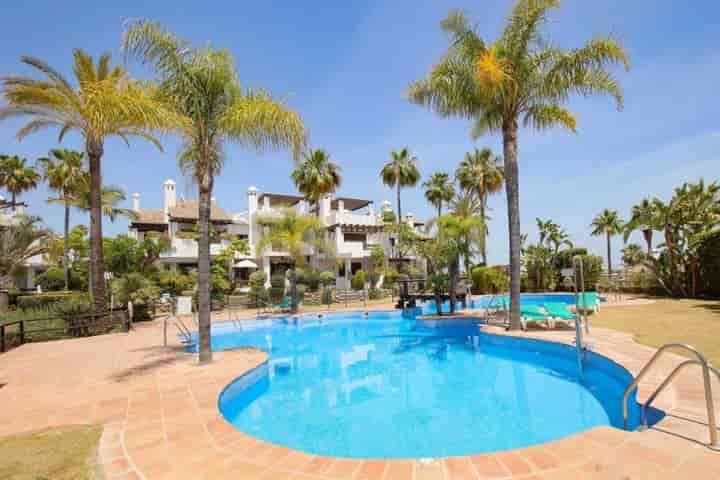 3 bedrooms house for sale in Benahavis, Spain