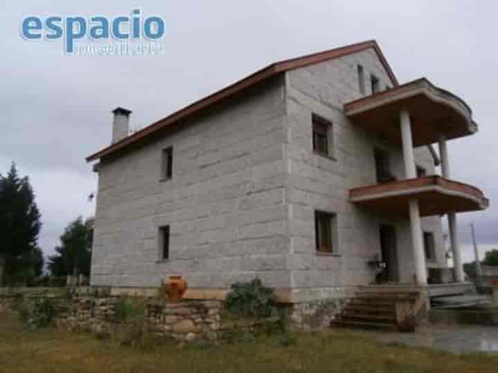 5 bedrooms house for sale in El Bierzo, Spain