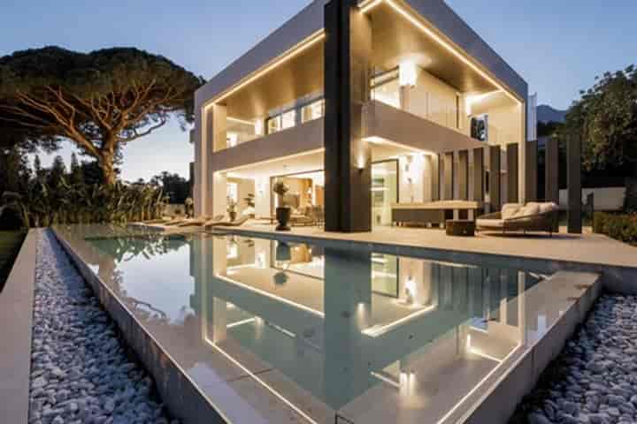 5 bedrooms house for sale in Marbella, Spain