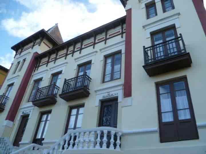 14 bedrooms house for sale in Santander, Spain