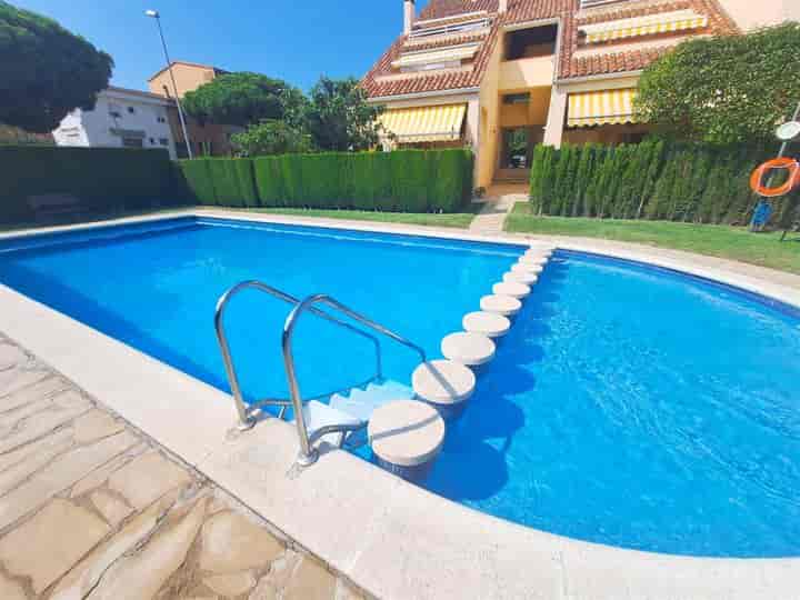 2 bedrooms apartment for sale in Platja dAro, Spain