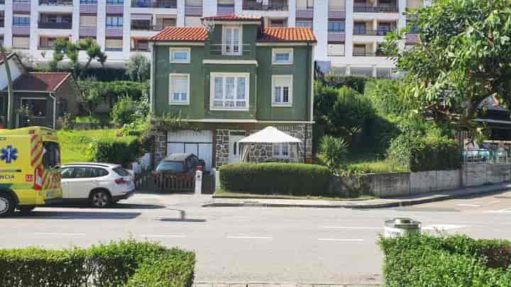 7 bedrooms house for sale in Santander, Spain