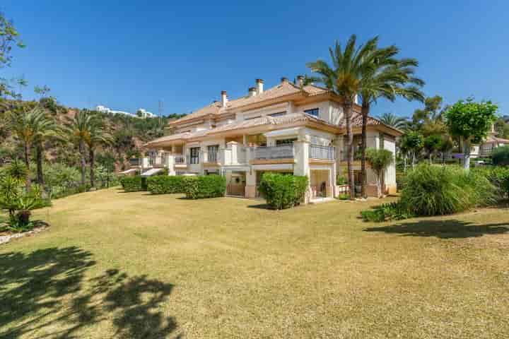 2 bedrooms apartment for rent in Rio Real-Los Monteros, Spain