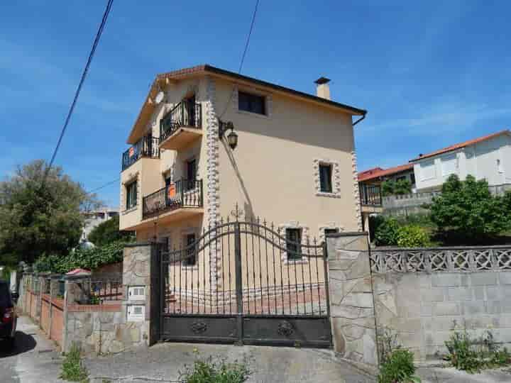 7 bedrooms house for sale in Santander, Spain