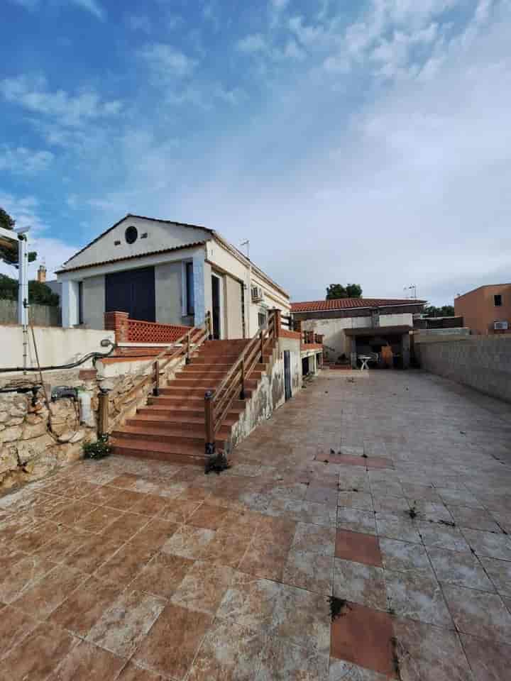 2 bedrooms house for sale in Vilanova i la Geltru, Spain