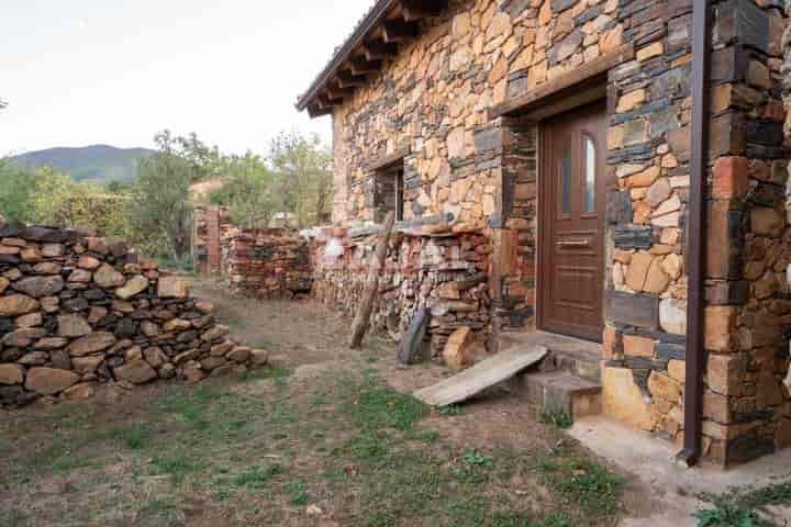 House for sale in Riaza, Spain