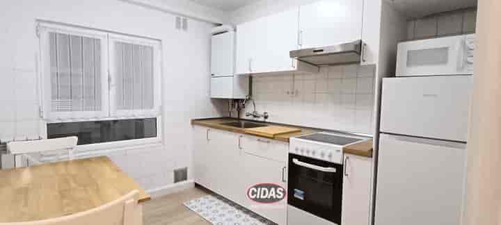 3 bedrooms apartment for rent in Oviedo, Spain