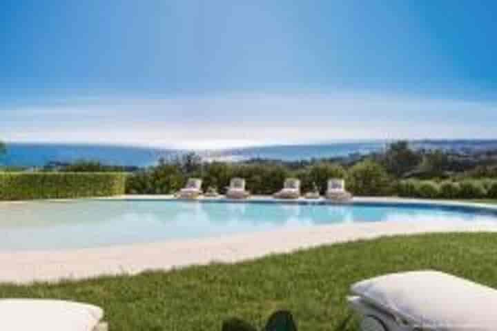 3 bedrooms apartment for sale in Fuengirola, Spain