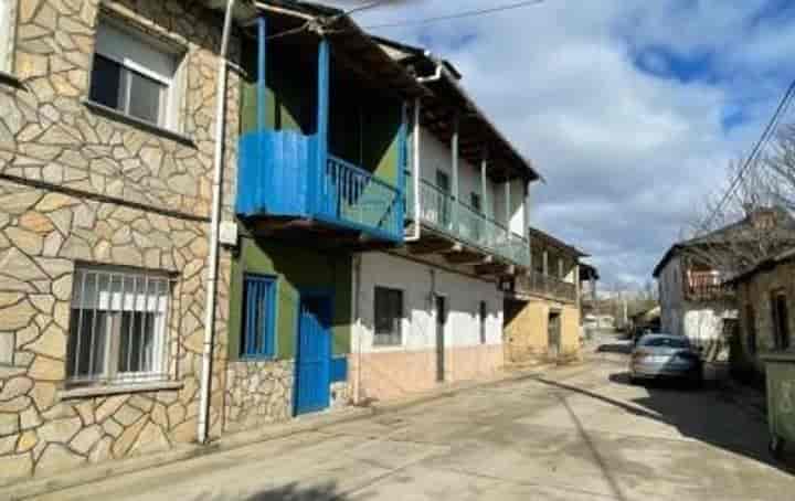 2 bedrooms house for sale in El Bierzo, Spain