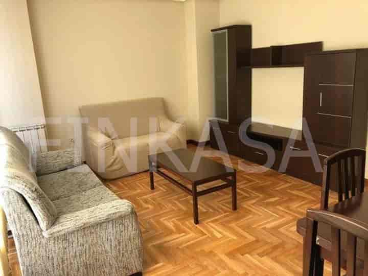 3 bedrooms apartment for rent in Salamanca, Spain