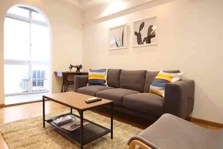 3 bedrooms apartment for rent in Barcelona, Spain