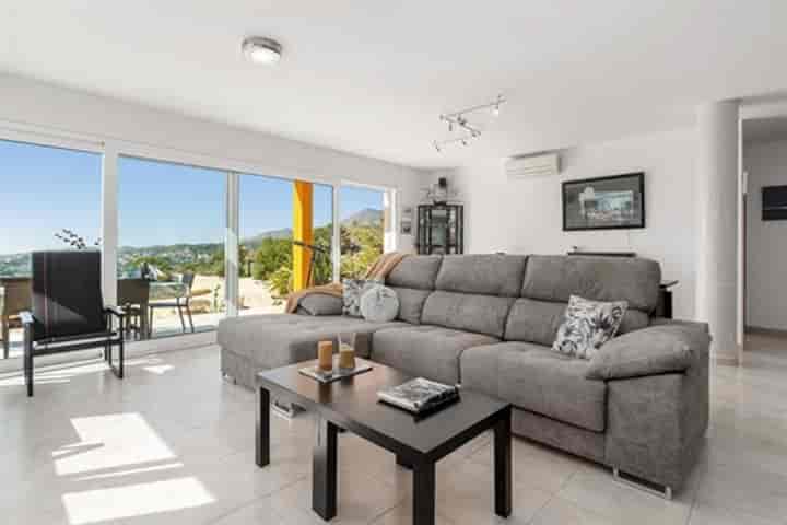 6 bedrooms house for sale in La Venteta, Spain