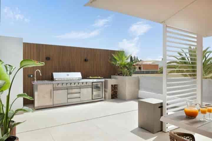 3 bedrooms apartment for sale in Marbella, Spain