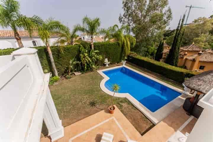 5 bedrooms house for sale in Benahavis, Spain