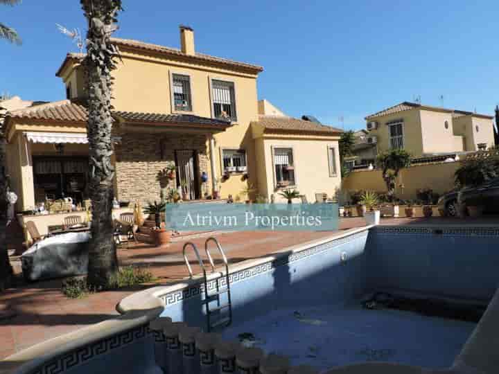 4 bedrooms house for rent in Torrevieja, Spain