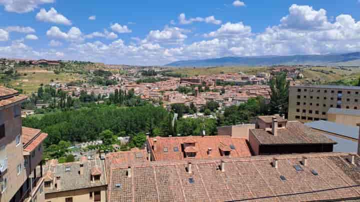 3 bedrooms apartment for sale in Segovia, Spain